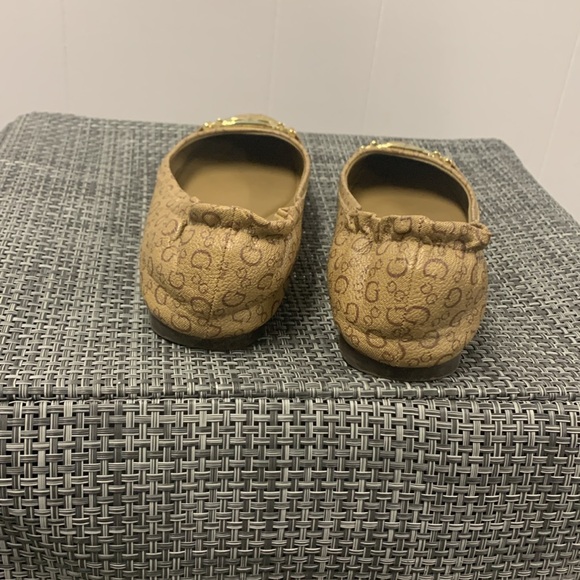 Guess -Shoes - Picture 5 of 9
